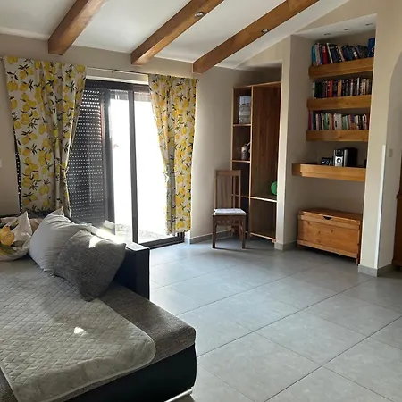 Felix Arba Appartement *